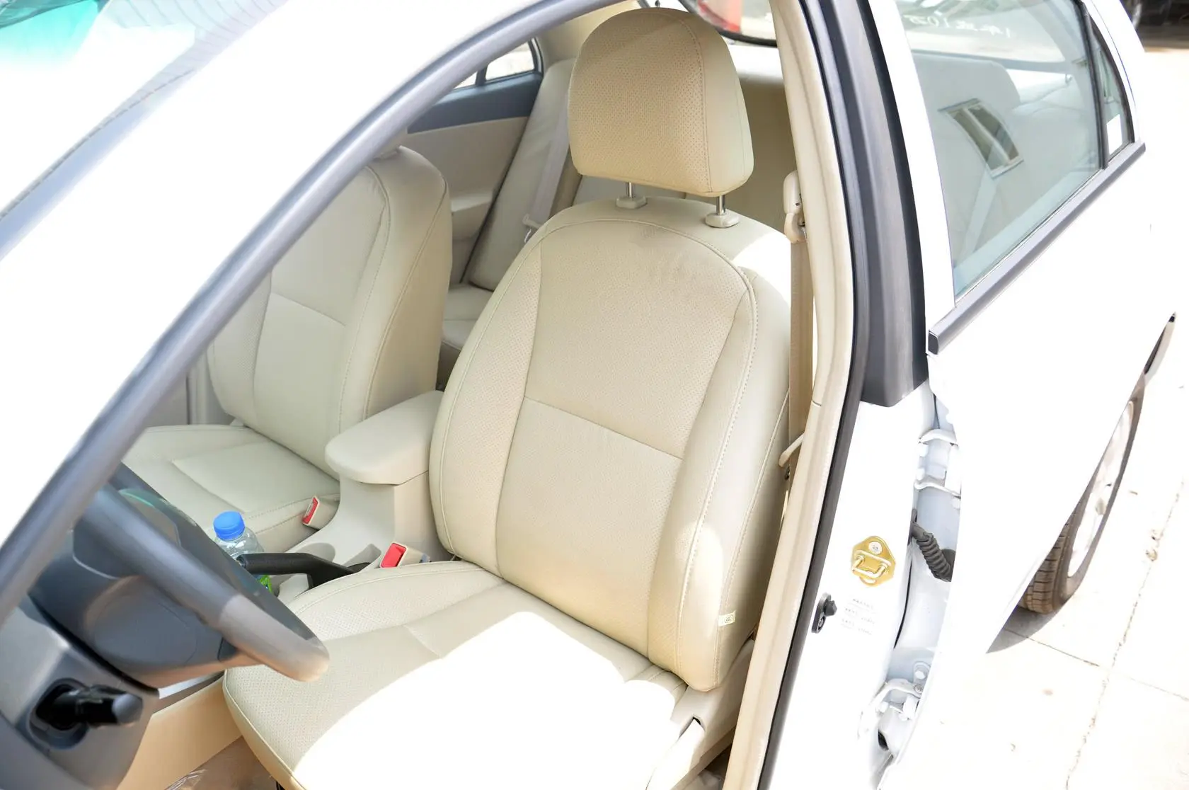 比亚迪G3R 1.5L 手动 尚雅型驾驶员座椅
