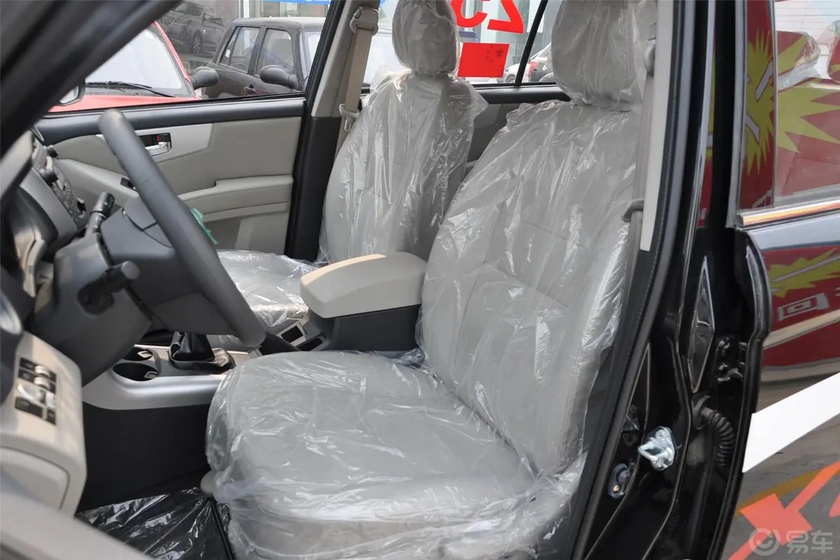 力帆X601.8L 手动 发现版 舒适型驾驶员座椅