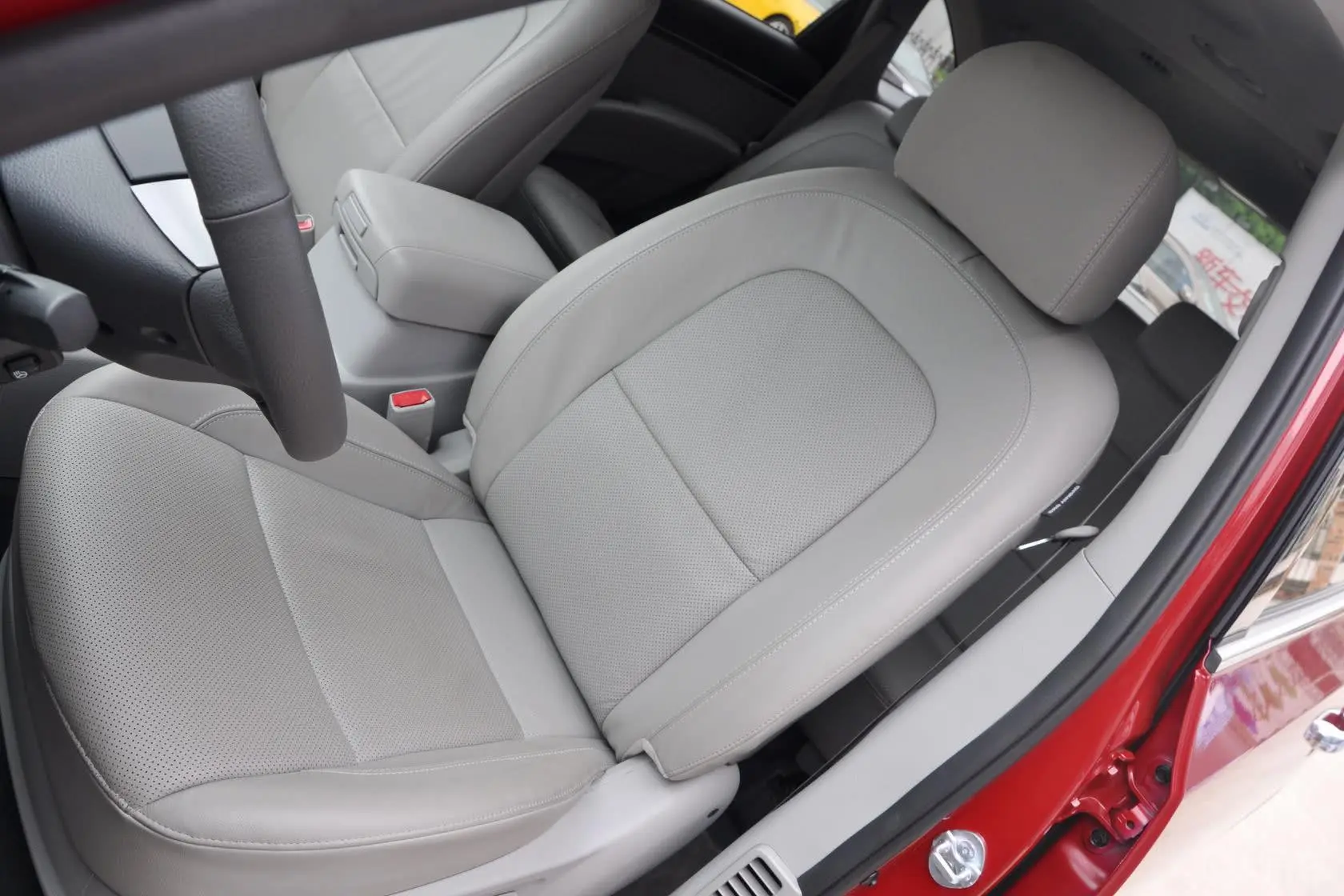 维拉克斯3.8L 舒适版驾驶员座椅