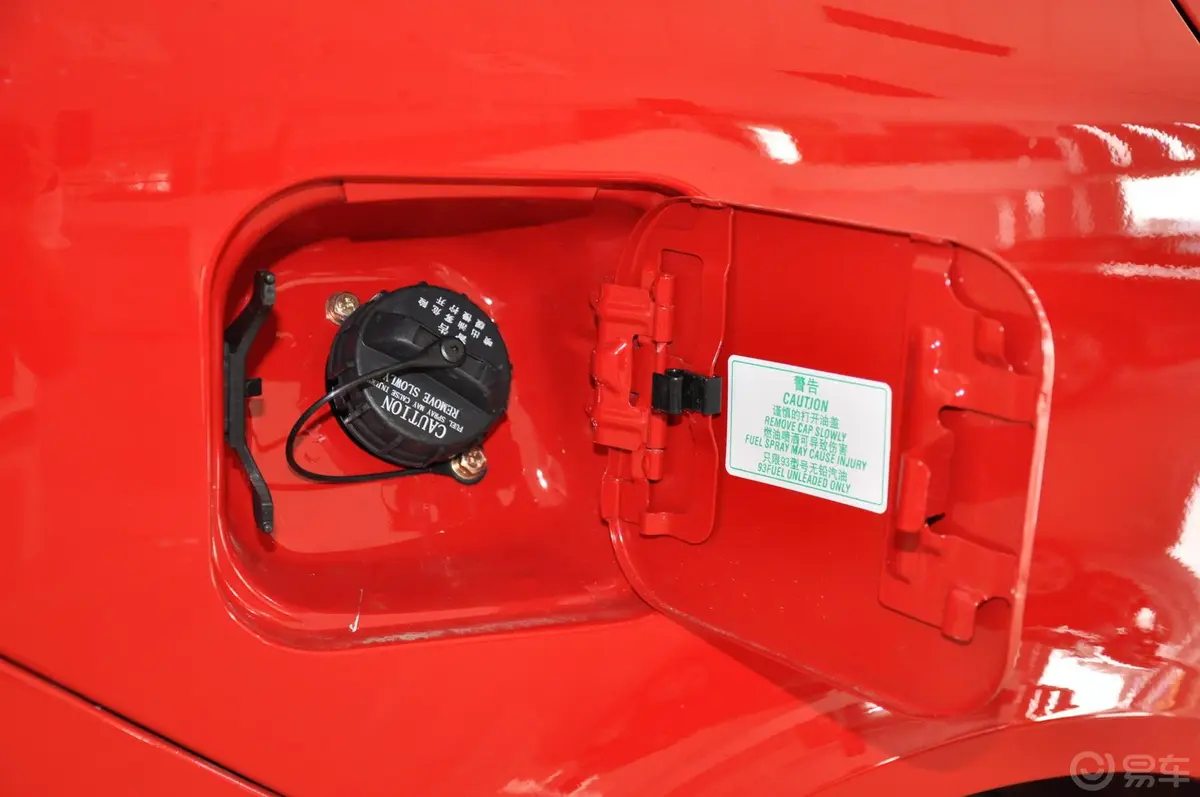 莲花L3两厢 GT 1.6L 自动 精英型油箱盖