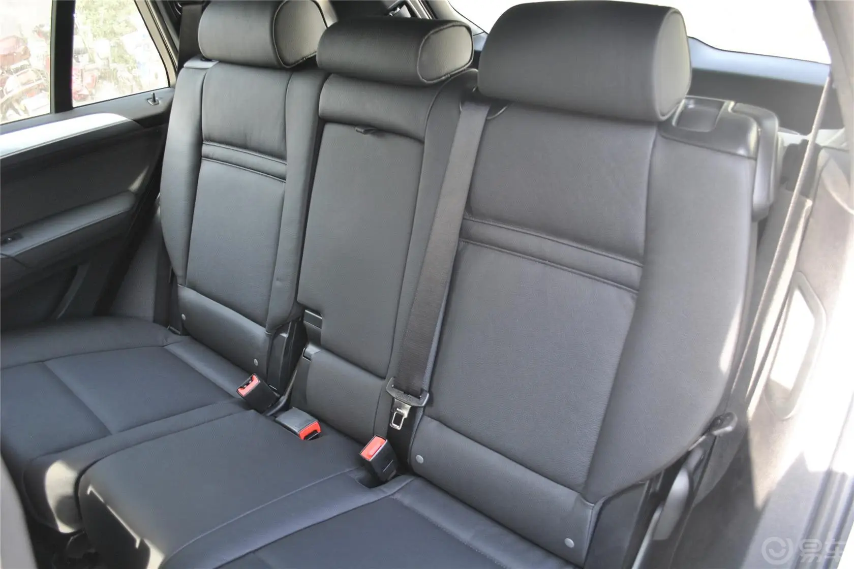宝马X5(进口)xDrive35i M运动型后排座椅
