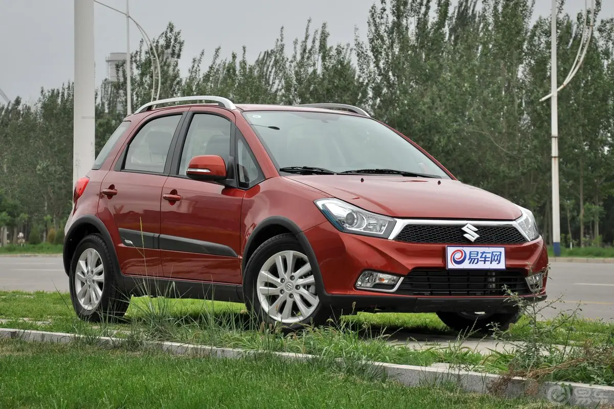 天语 SX4两厢 酷锐版 1.6L 自动 运动型排气管（排气管装饰罩）