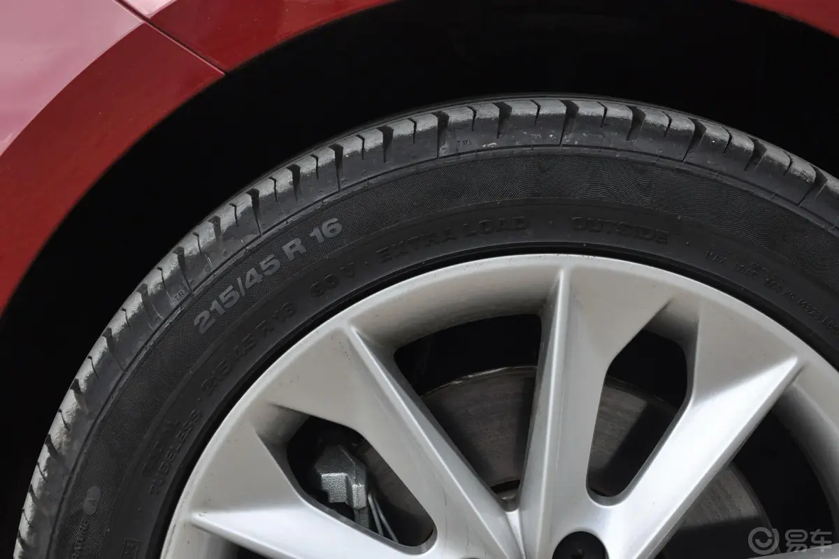 伊比飒1.4T 五门款轮胎规格