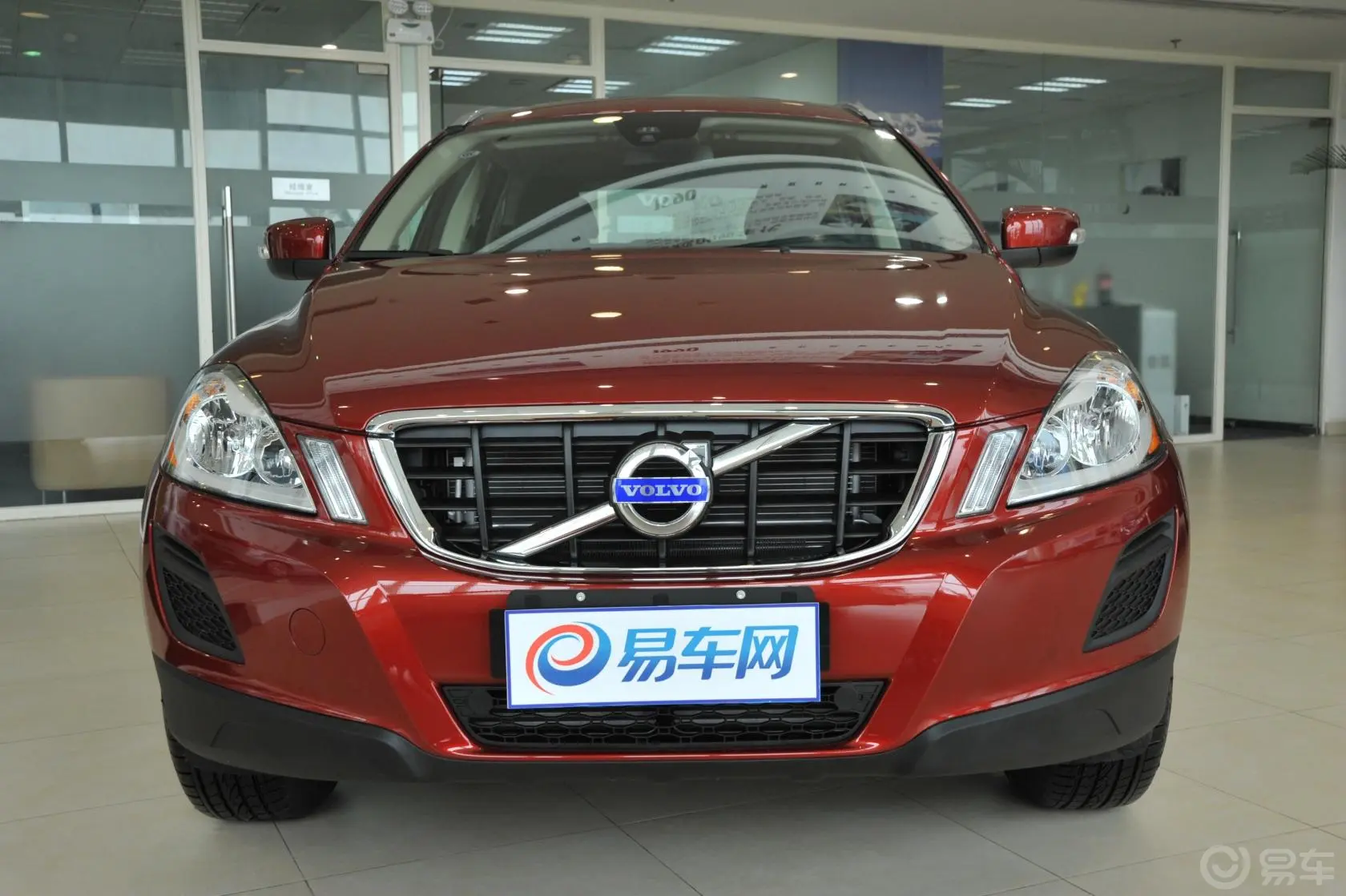 沃尔沃XC60(进口)2.0T T5 舒适版正前水平