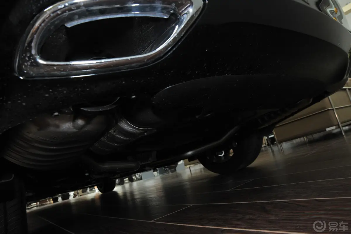 雅科仕5.0L GDi 自动 加长旗舰版外观