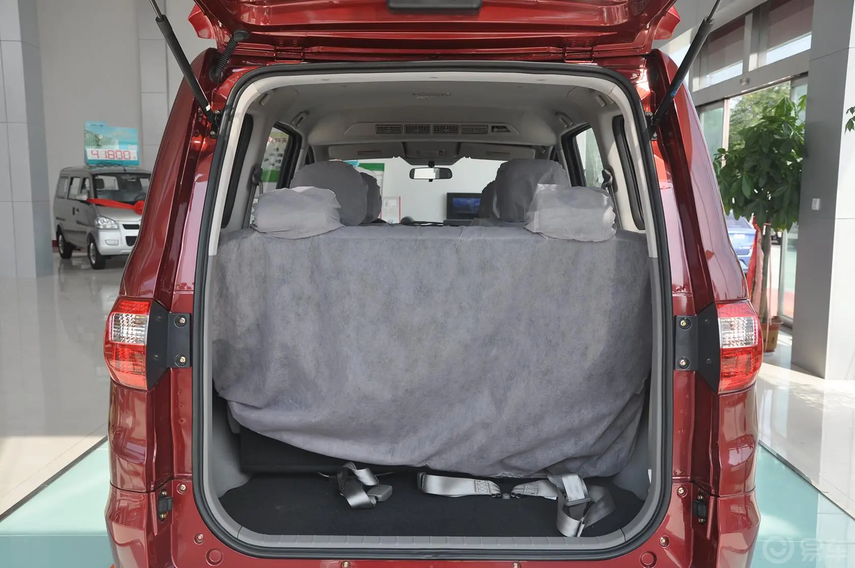 威旺M201.5L 手动 实力型行李箱空间