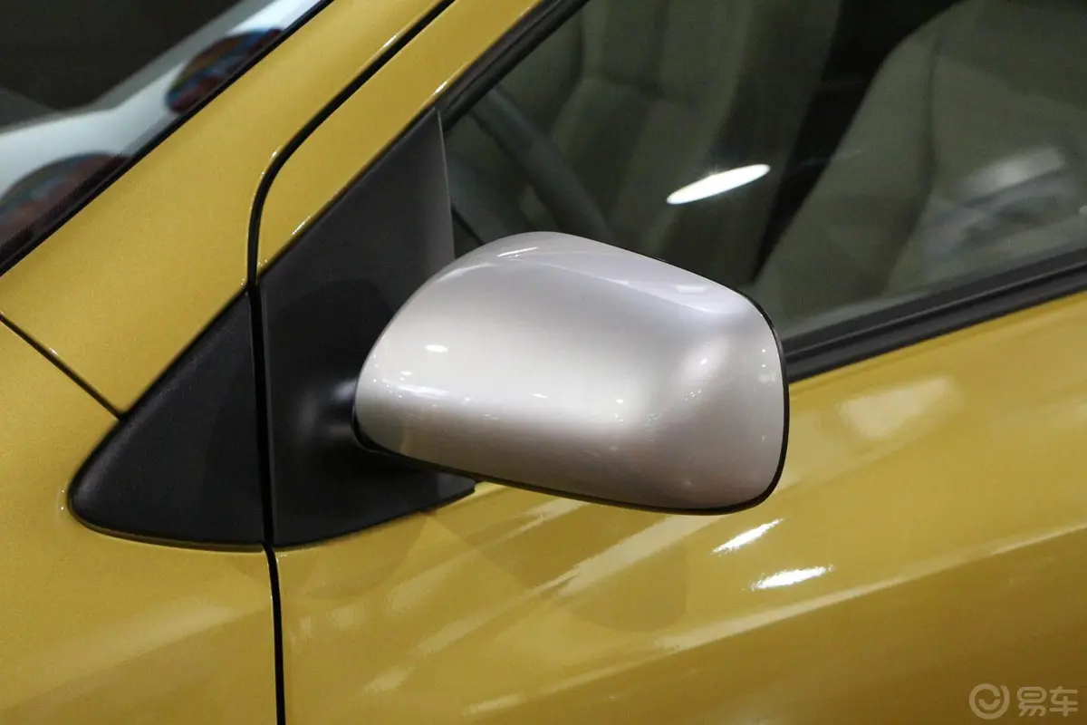 威驰1.6L GL-i 自动 型尚天窗版后视镜转向灯（前）