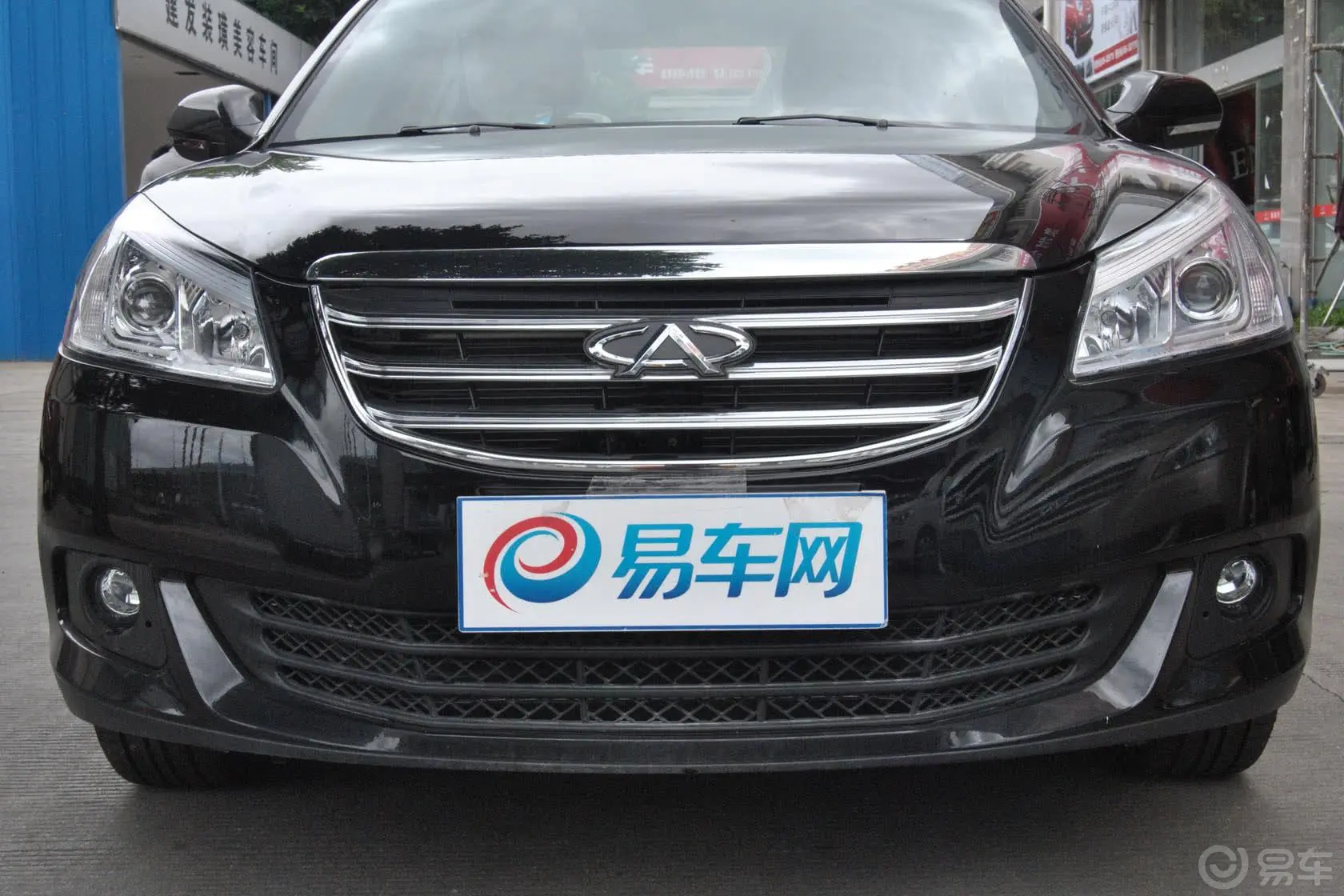 奇瑞E51.8L CVT 优悦版前格栅侧俯拍