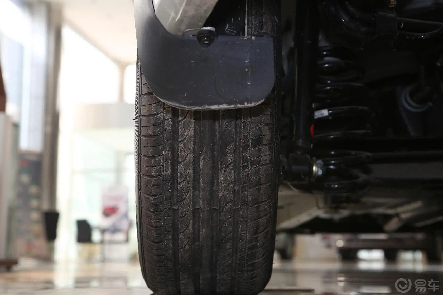 金刚2代 1.5L 手动 标准型 CNG轮胎花纹