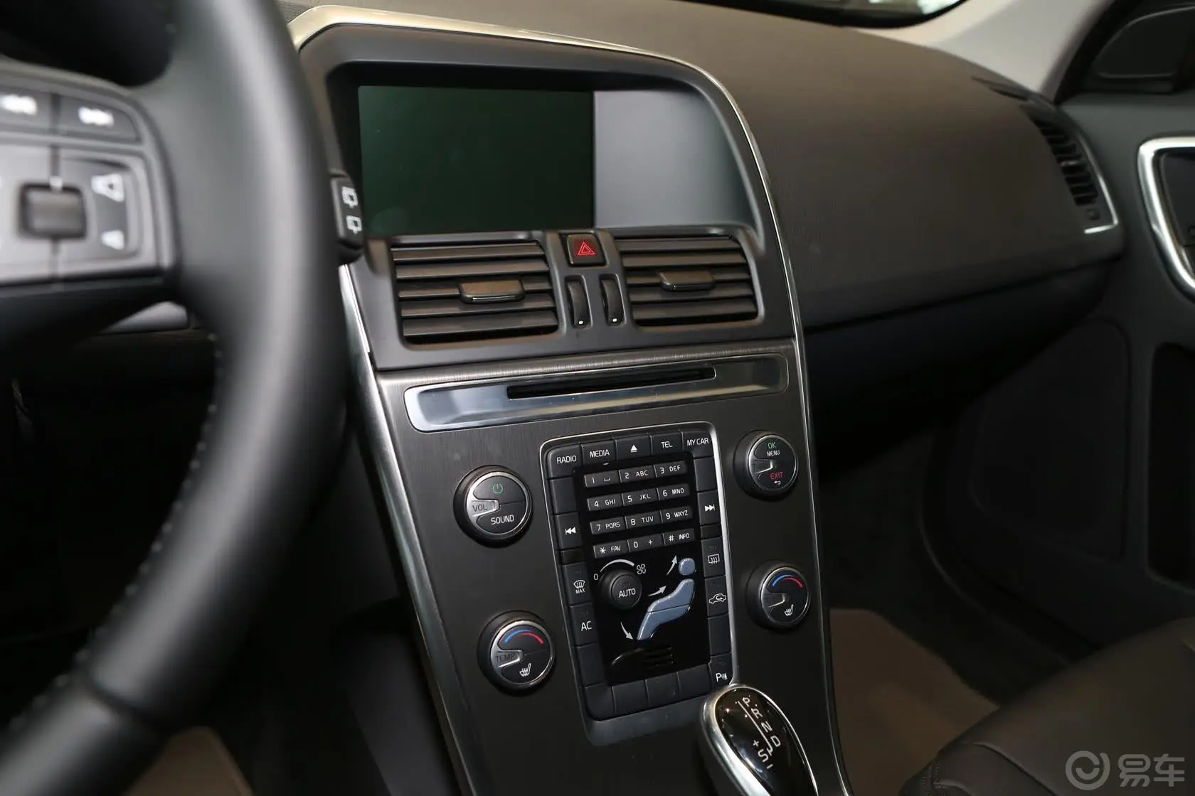沃尔沃XC60(进口)3.0T T6 智雅版中控台驾驶员方向