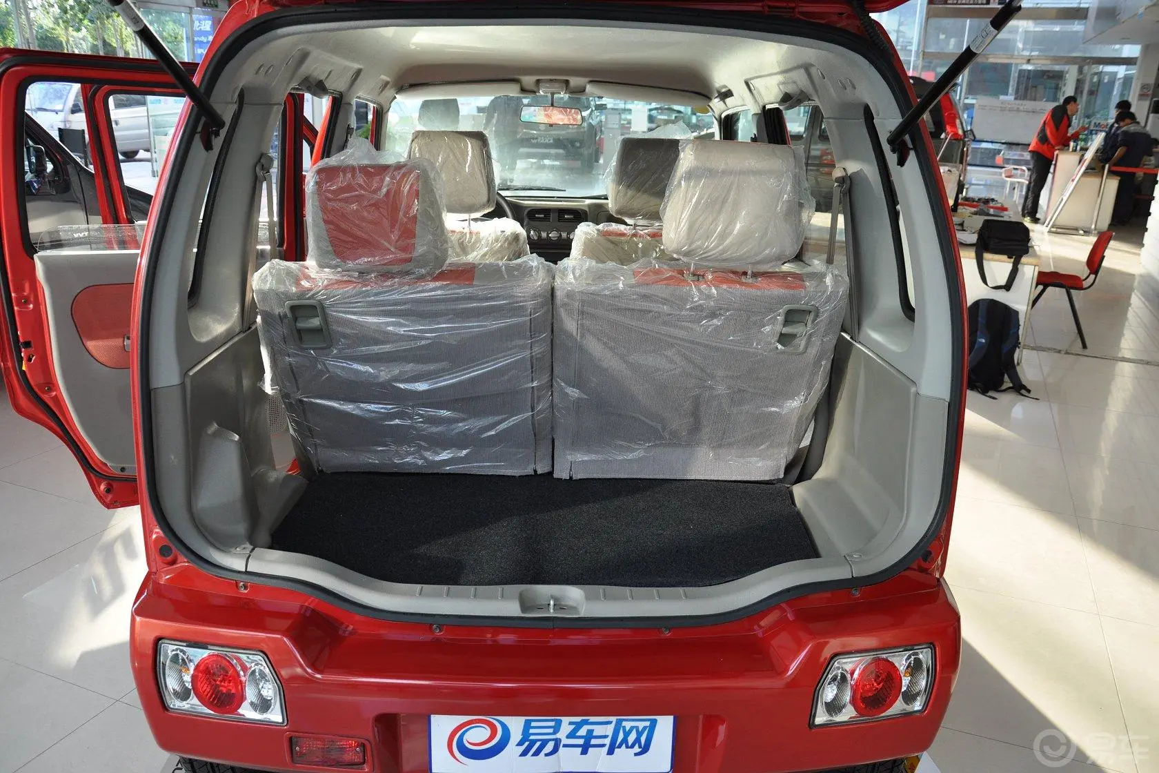 北斗星1.4L VVT 手动 全能版 标准型行李箱空间