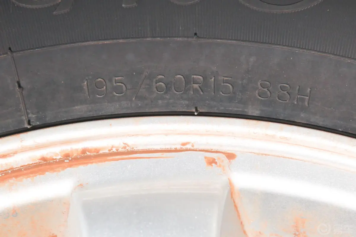 比亚迪G31.5L 手动 豪华型轮胎规格