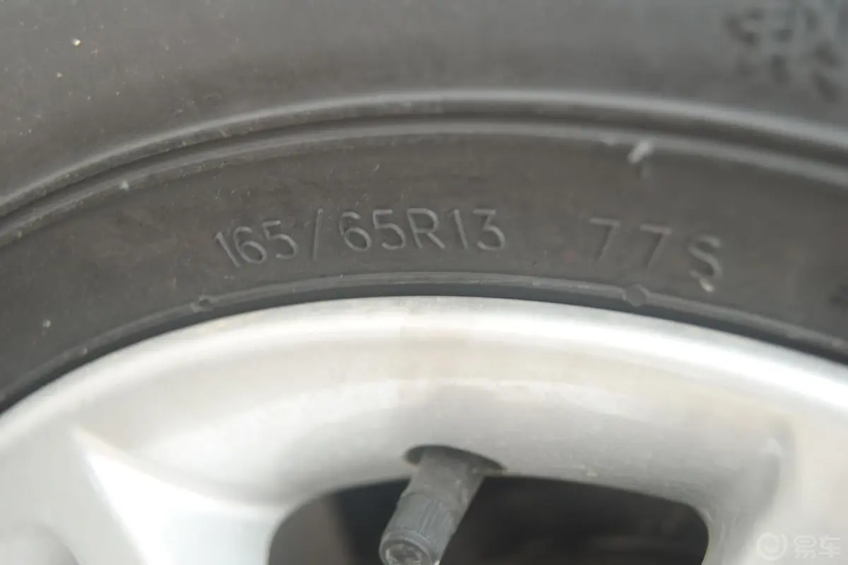 北斗星1.0L 手动 创业版 实用型轮胎规格