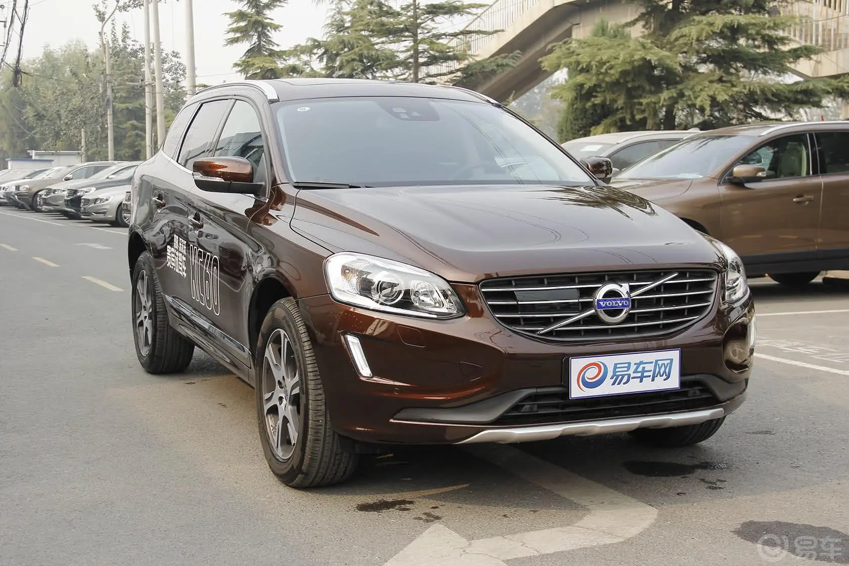 沃尔沃XC60(进口)2.0T T5 改款 智雅版侧前45度车头向右水平