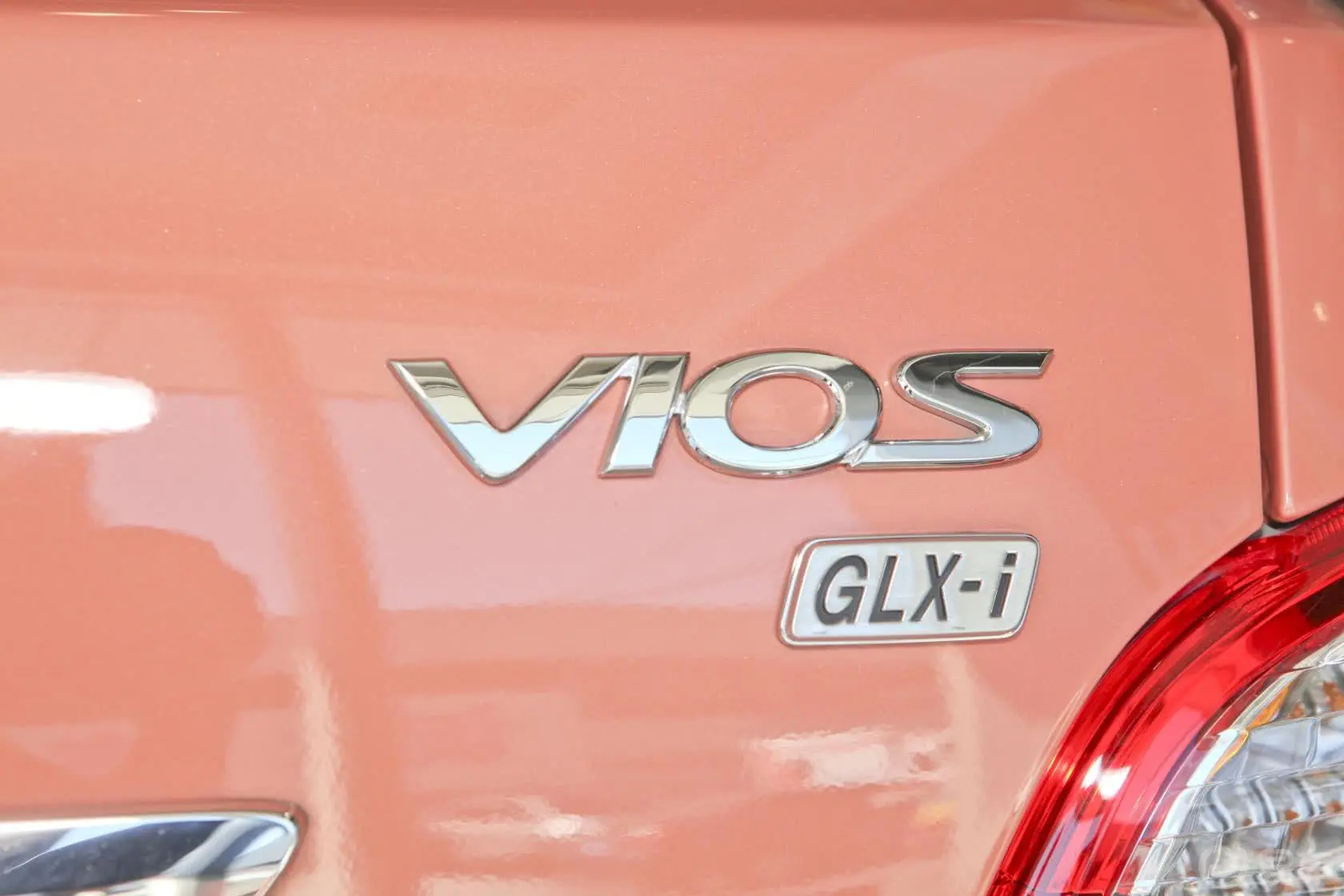 威驰1.6L GLX-i 自动 型尚智领版外观
