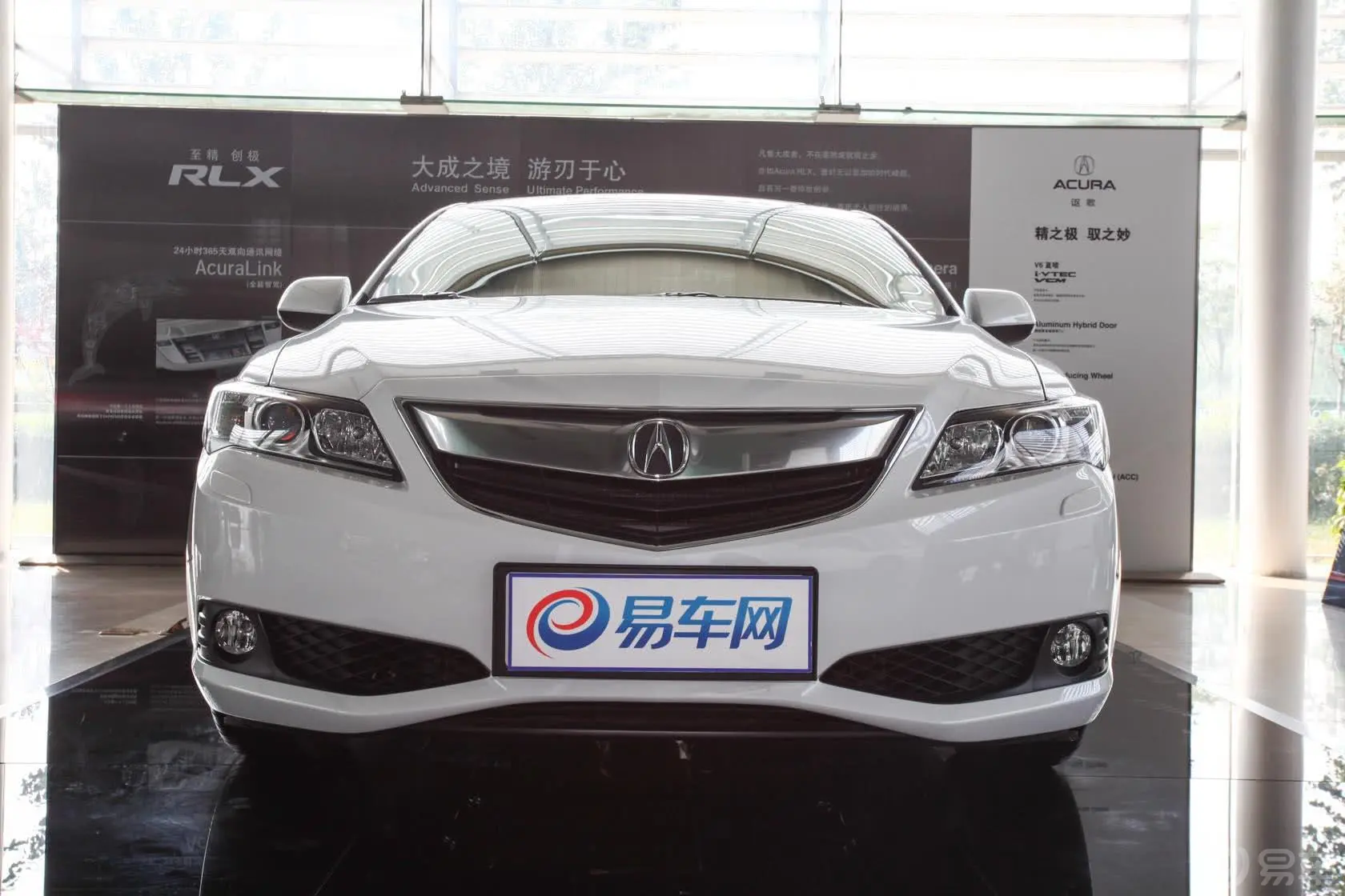 讴歌RDX(进口)3.5L V6正前水平