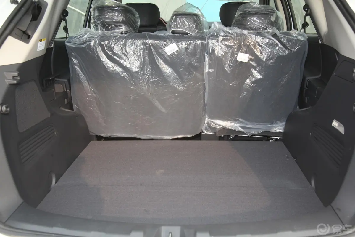 大7 SUV锋芒限量版 2.2T 自动 四驱 智尊型行李箱空间