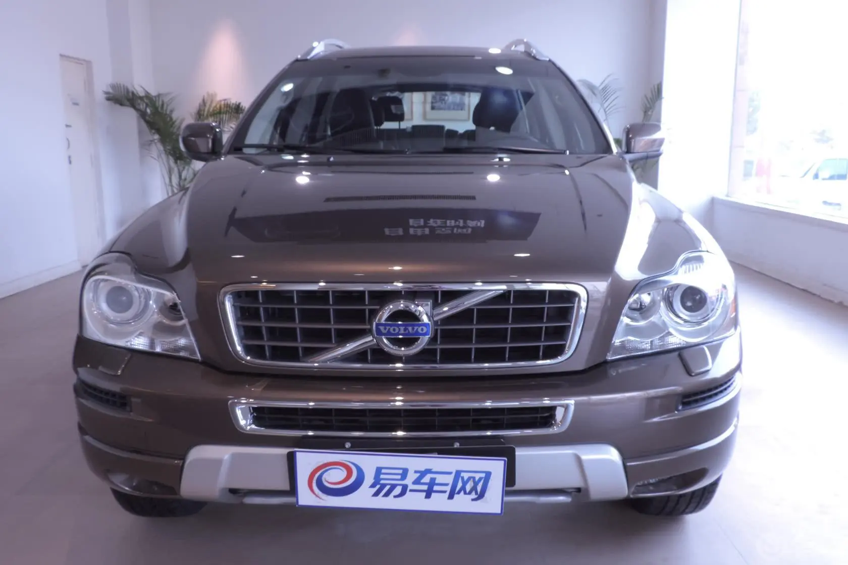 沃尔沃XC902.5T T5 北欧行政版正前水平