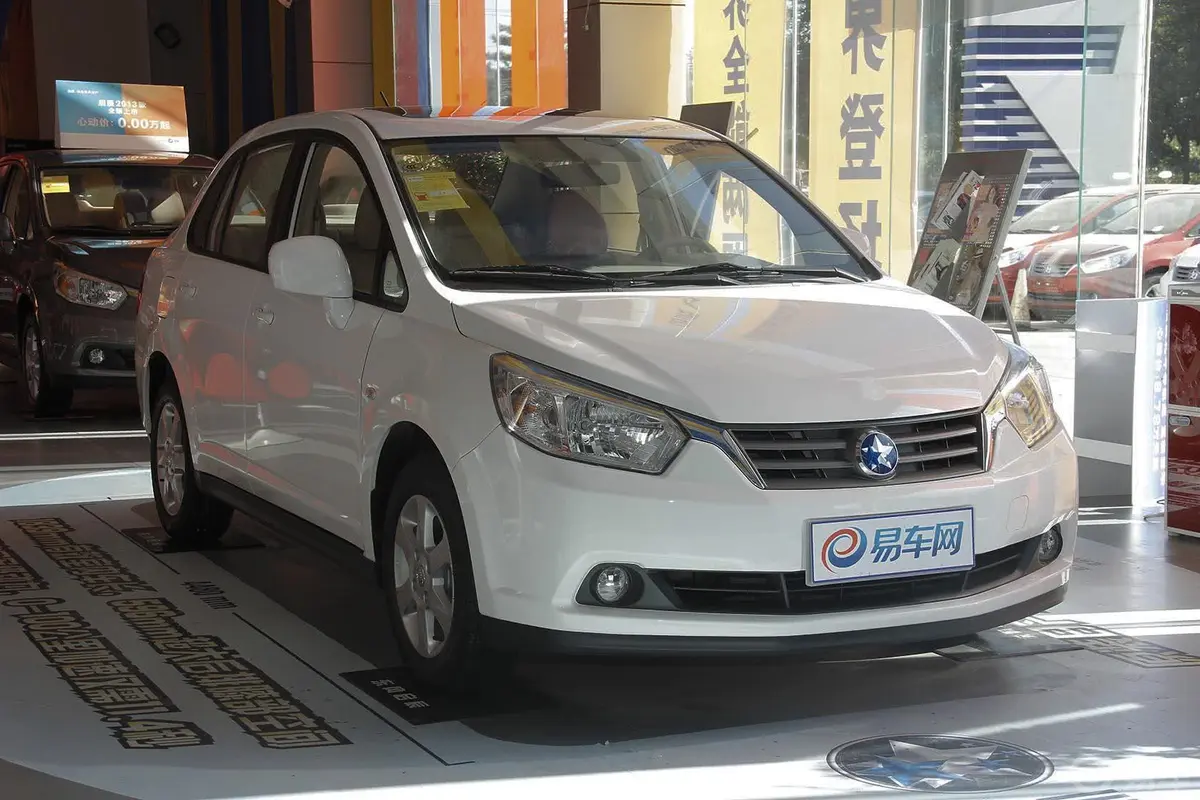 启辰D501.6L 自动 豪华版外观