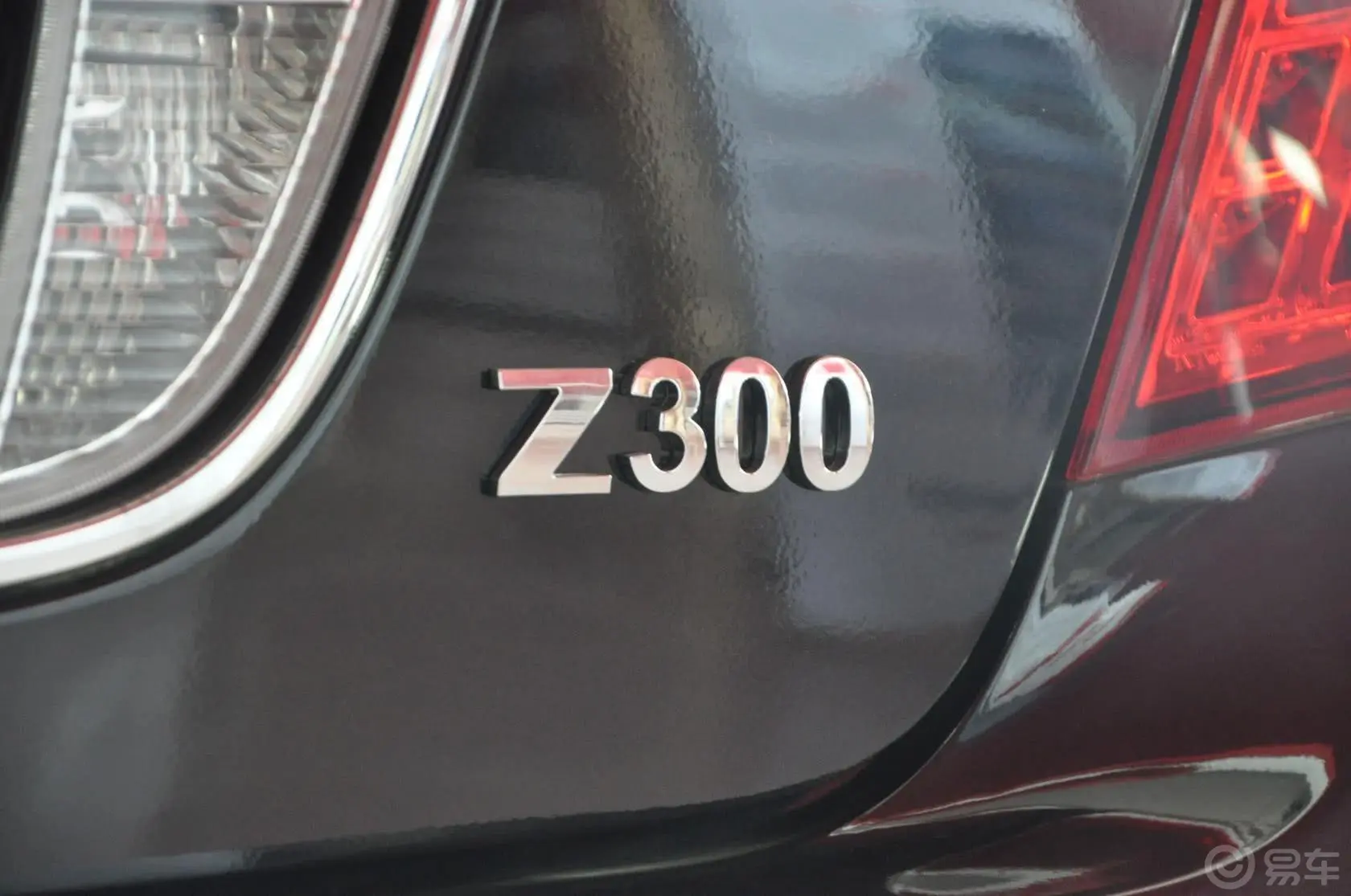 众泰Z3001.5L 都市版 手动 豪华型尾标