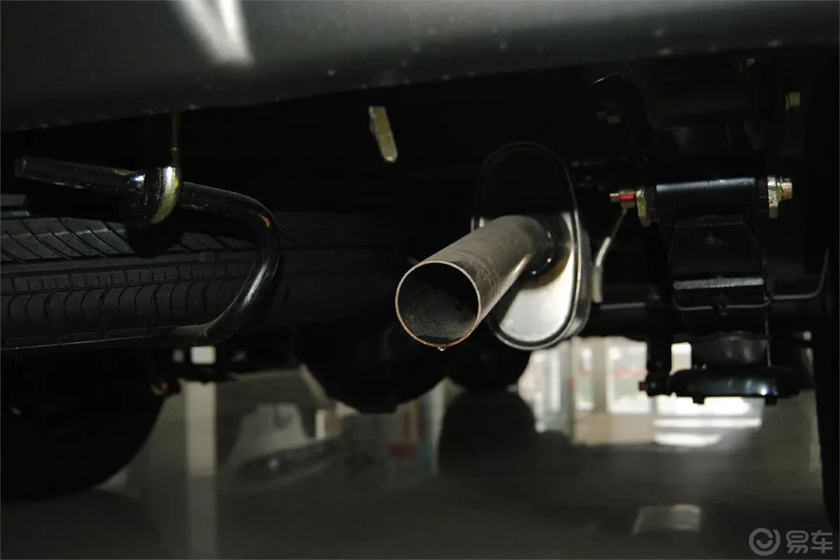 菱智V3 1.5L 手动 标准型Ⅱ排气管（排气管装饰罩）