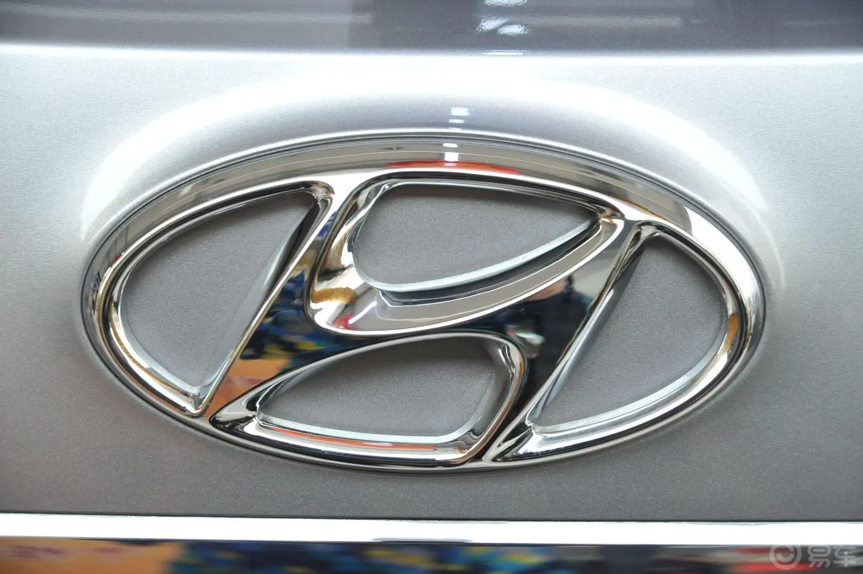 格越3.0L 自动 四驱 舒适版 7座外观