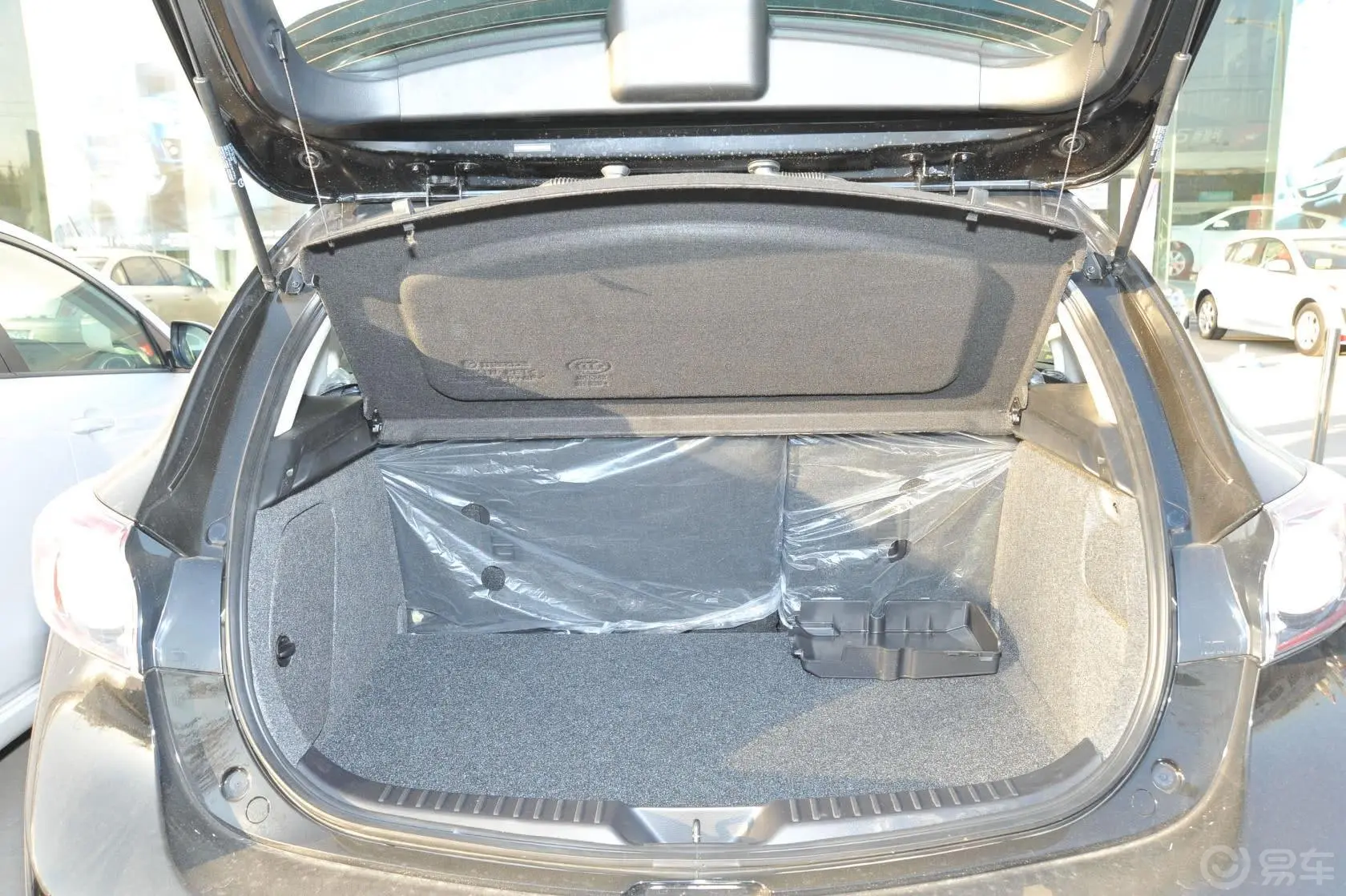 马自达3 星骋两厢 2.0L 自动 豪华运动型行李箱空间