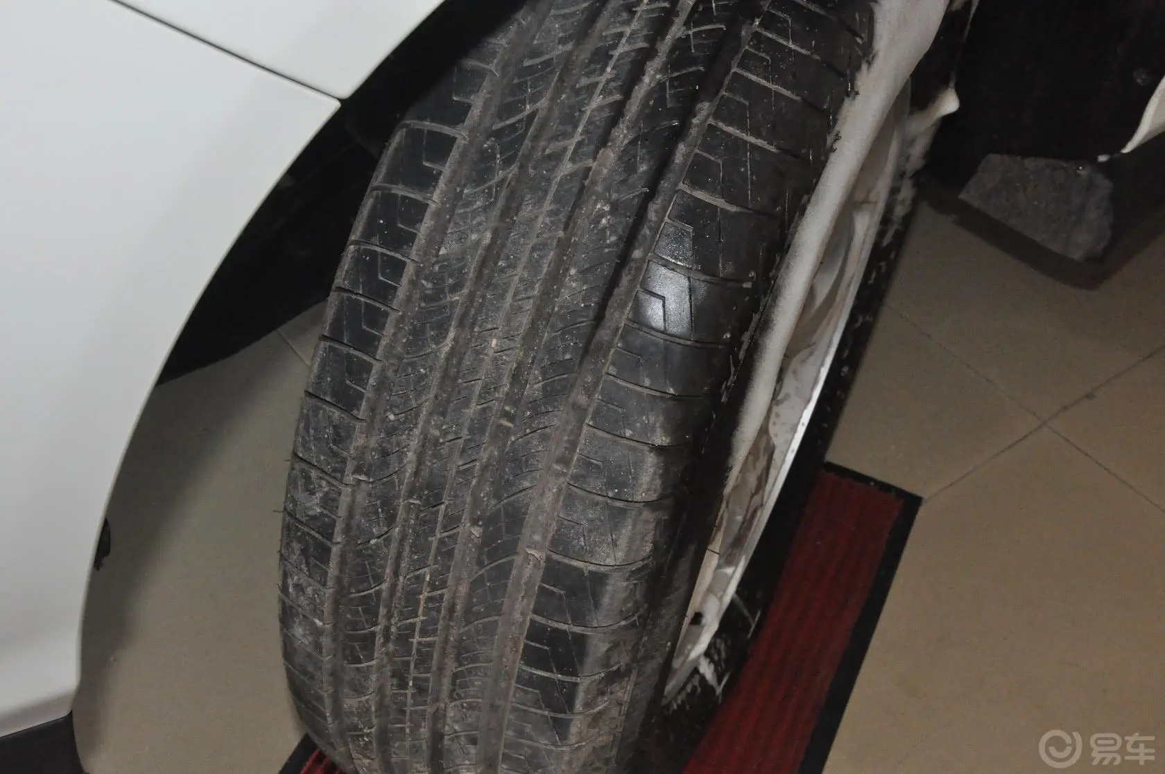 比亚迪S62.4L 自动 尊享型 白金版轮胎花纹