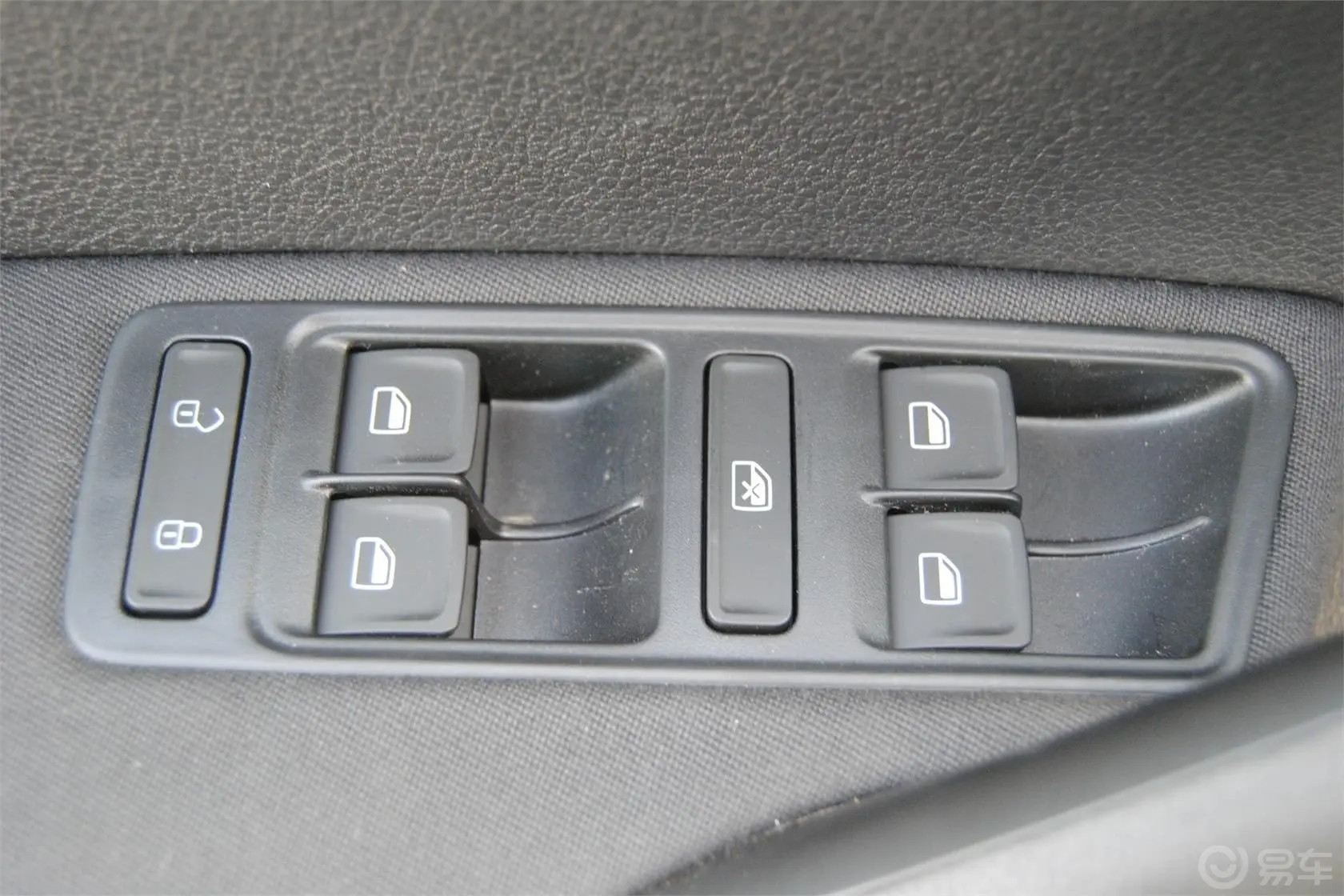 捷达1.4L 手动舒适型车窗升降键