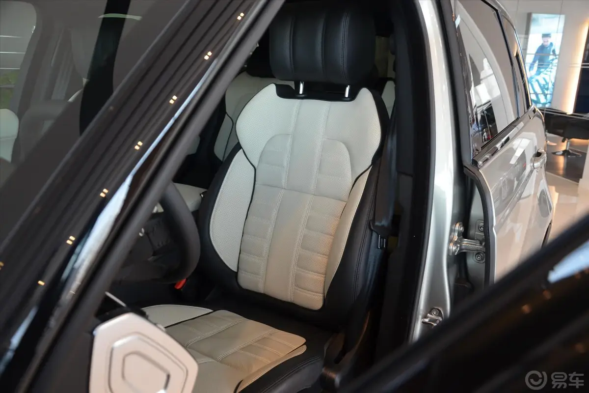揽胜运动版3.0 V6 SC 汽油版 锋尚创世版驾驶员座椅