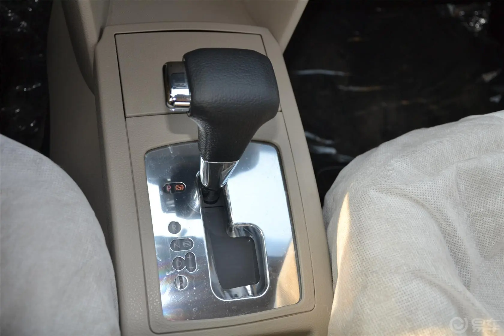 Polo劲取 1.6L 自动 实酷版换挡装置