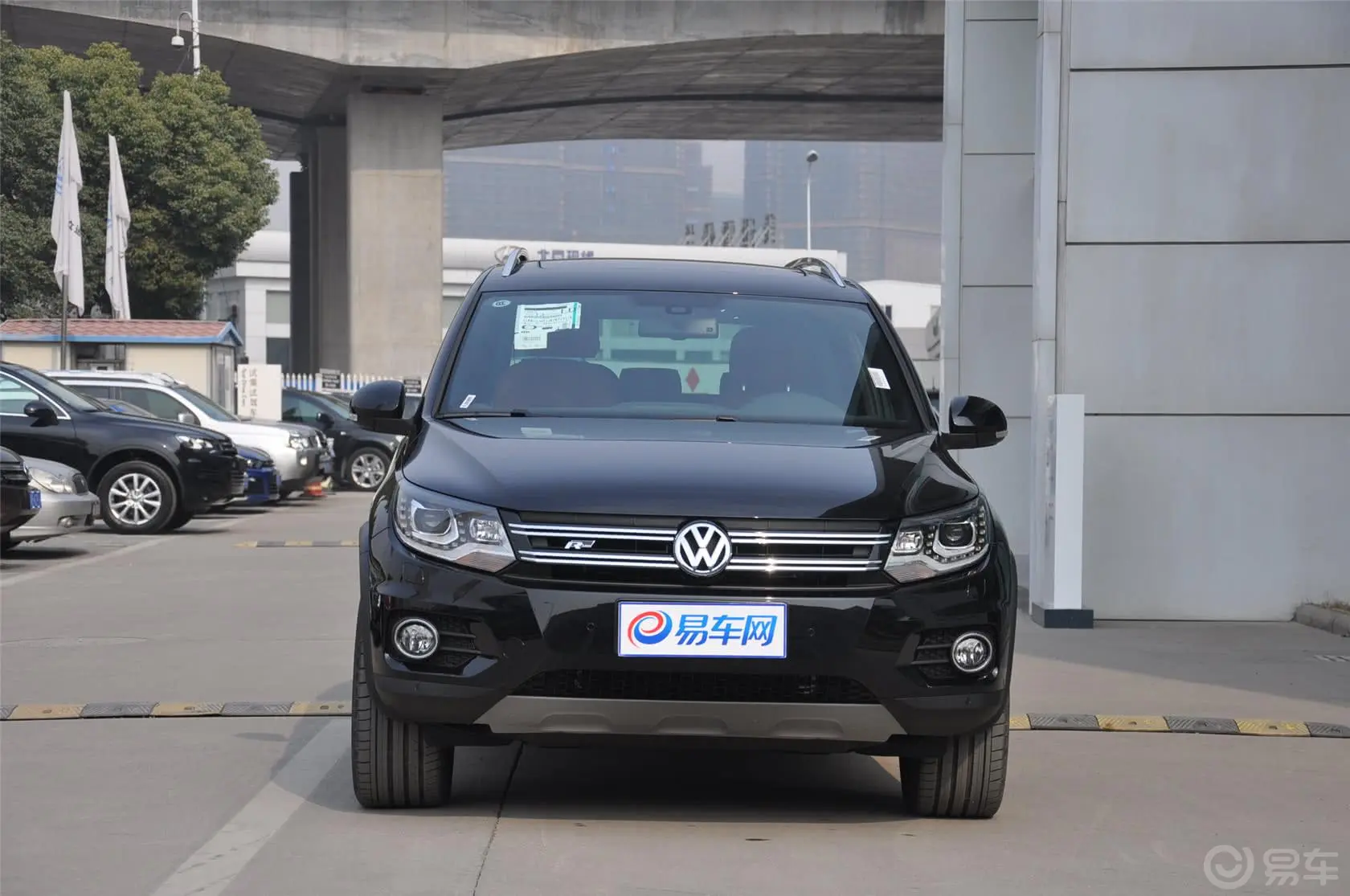 Tiguan2.0 TSI 专享版正前水平