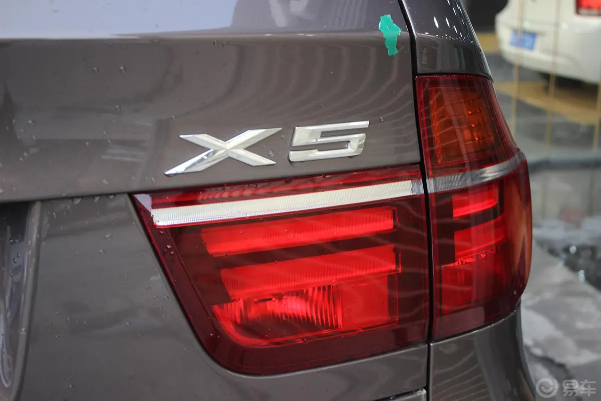 宝马X5(进口)xDrive35i 臻享版尾标