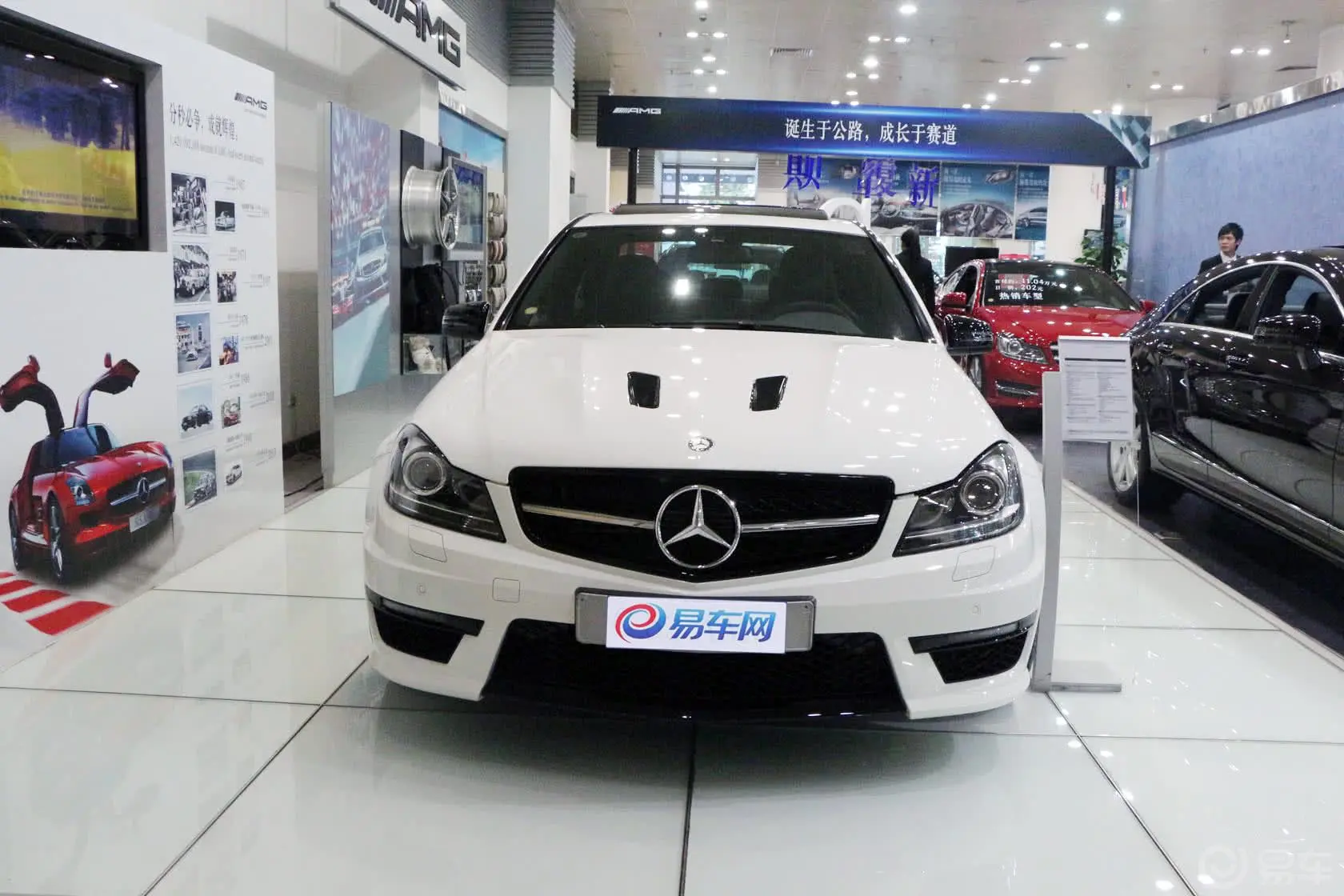 奔驰C级 AMGC 63 AMG Edition 507正前水平