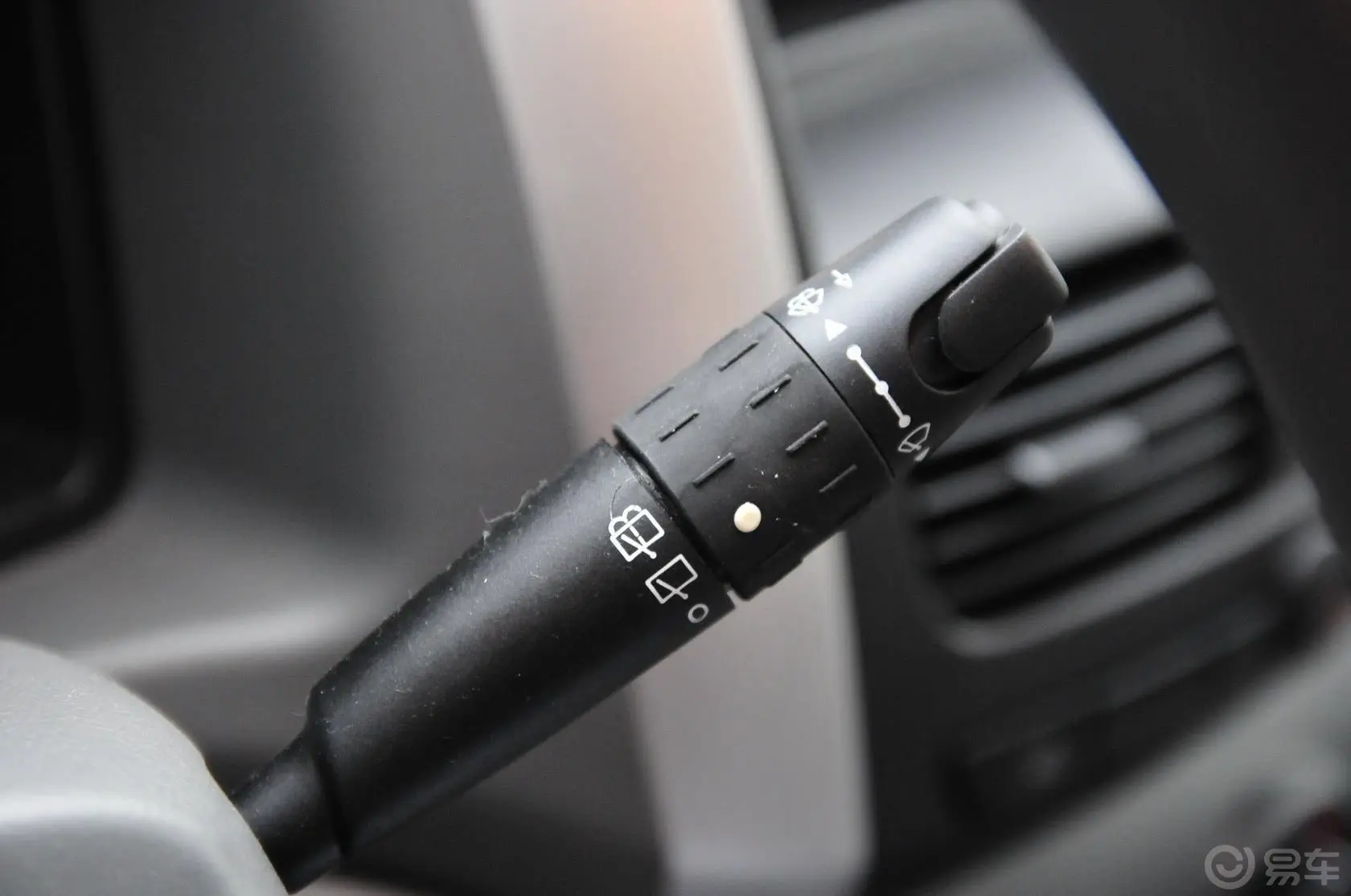 帅客1.6L 手动 舒适型 ZN6441V1B4(国Ⅳ+OBD)雨刷器开关