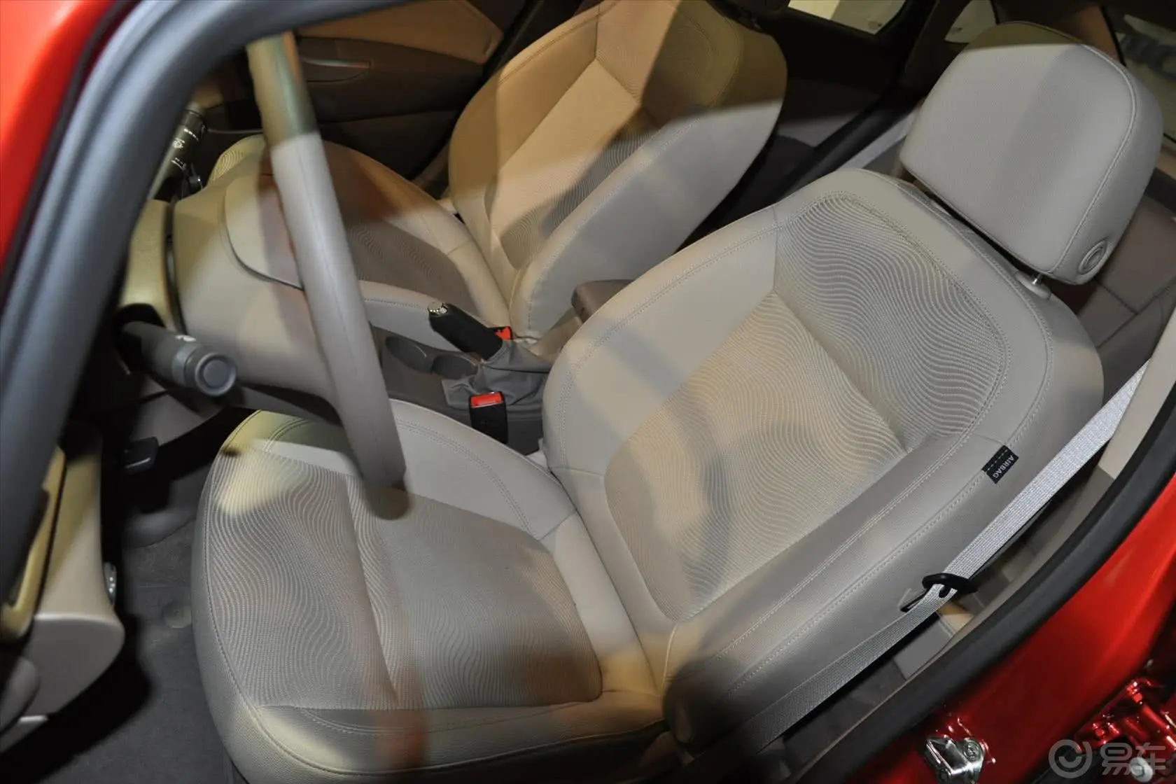 英朗GT 1.6L 手自一体 时尚型驾驶员座椅