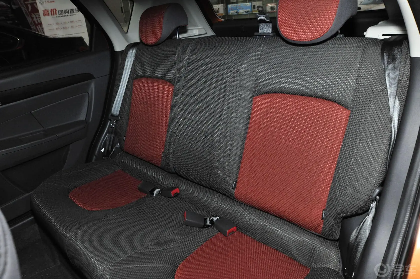 风神H30Cross 1.5L 自动 尊尚型驾驶员座椅