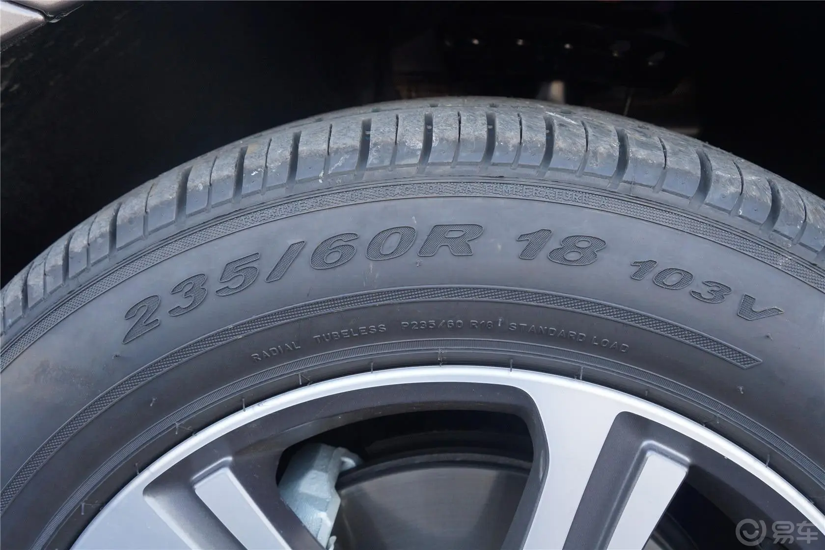 沃尔沃XC60(进口)2.0T T5 改款 智雅版轮胎规格