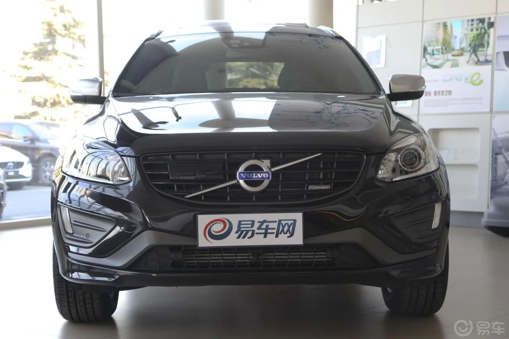 沃尔沃XC60(进口)2.0T T5 个性运动版正前水平