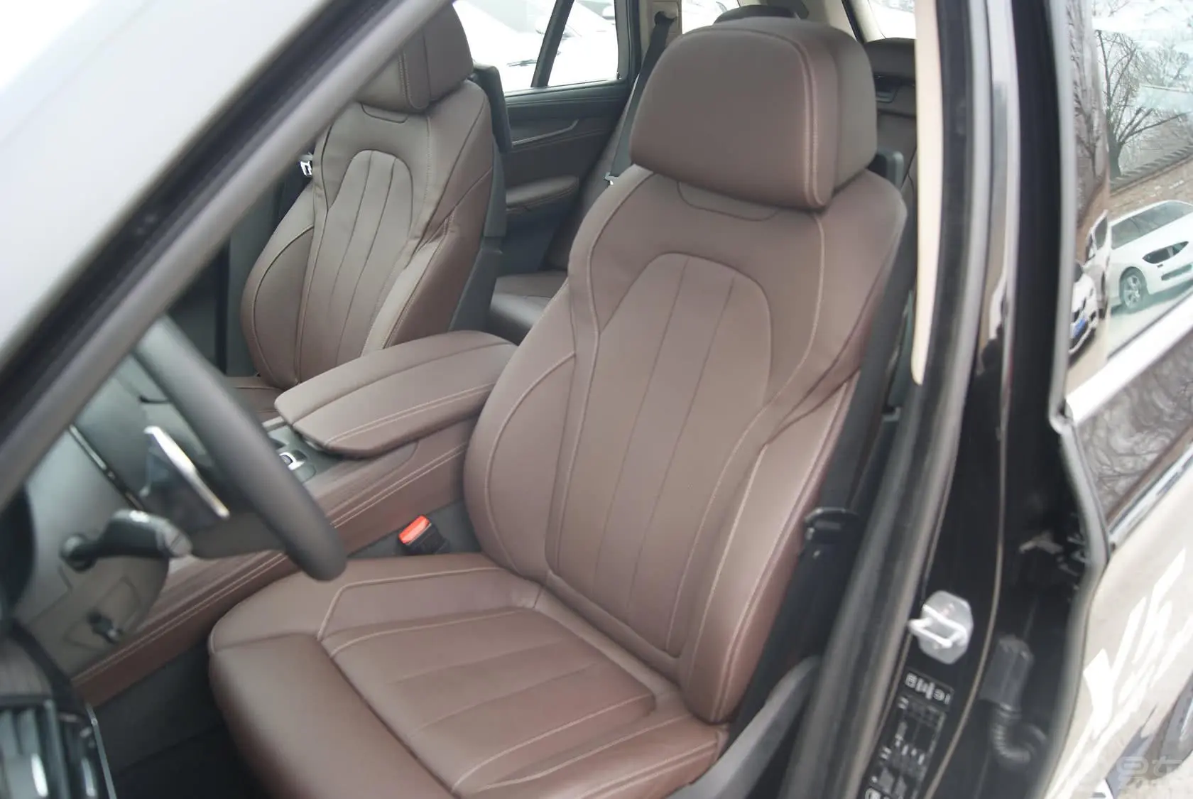 宝马X5(进口)xDrive35i 尊享型驾驶员座椅
