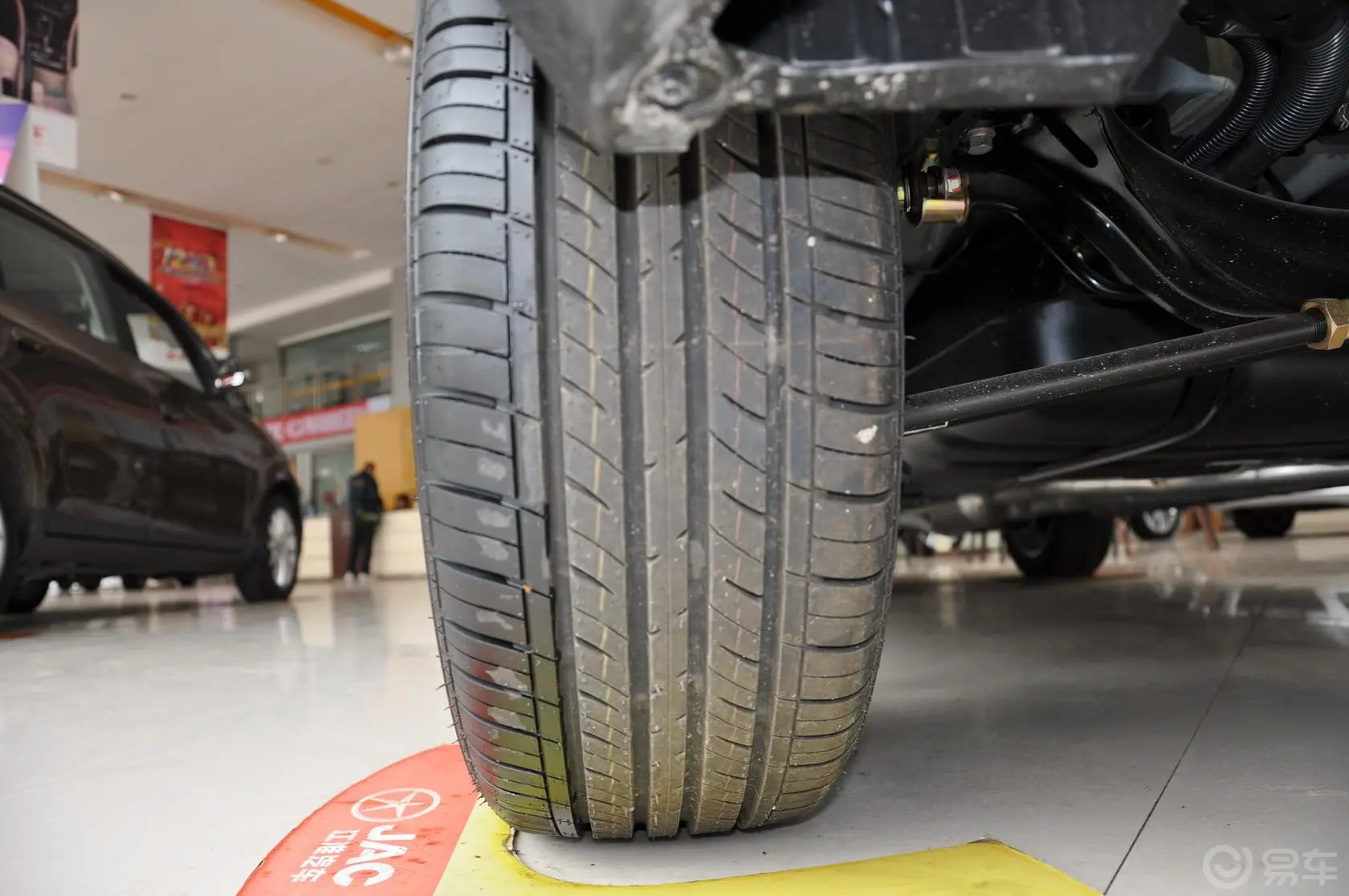 瑞风M21.5L 手动 全能商务舒适型轮胎花纹