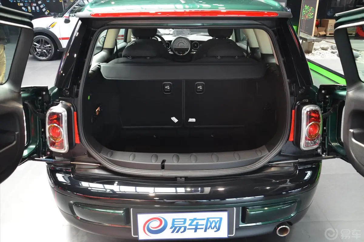 MINI CLUBMANONE行李箱空间