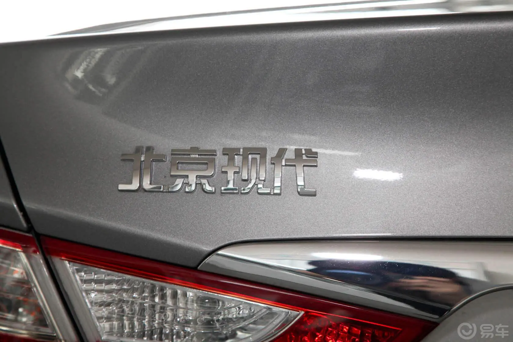 索纳塔2.0L 自动 GLS 领先版外观