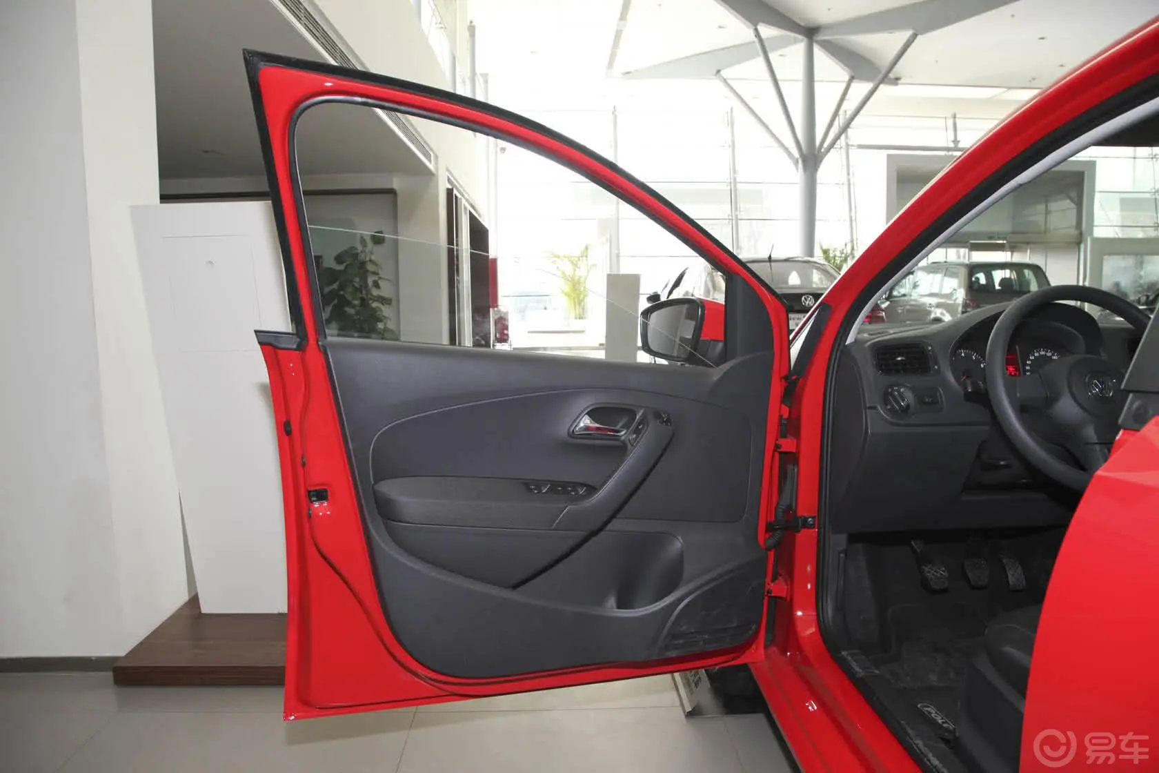 Polo1.4L 手动 风尚版驾驶员侧车门内门板