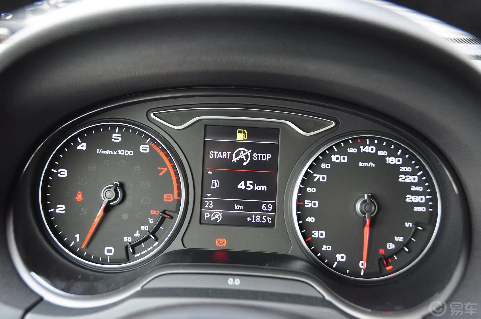 奥迪A3(进口)Limousine 40 TFSI S line 舒适型仪表盘背光显示