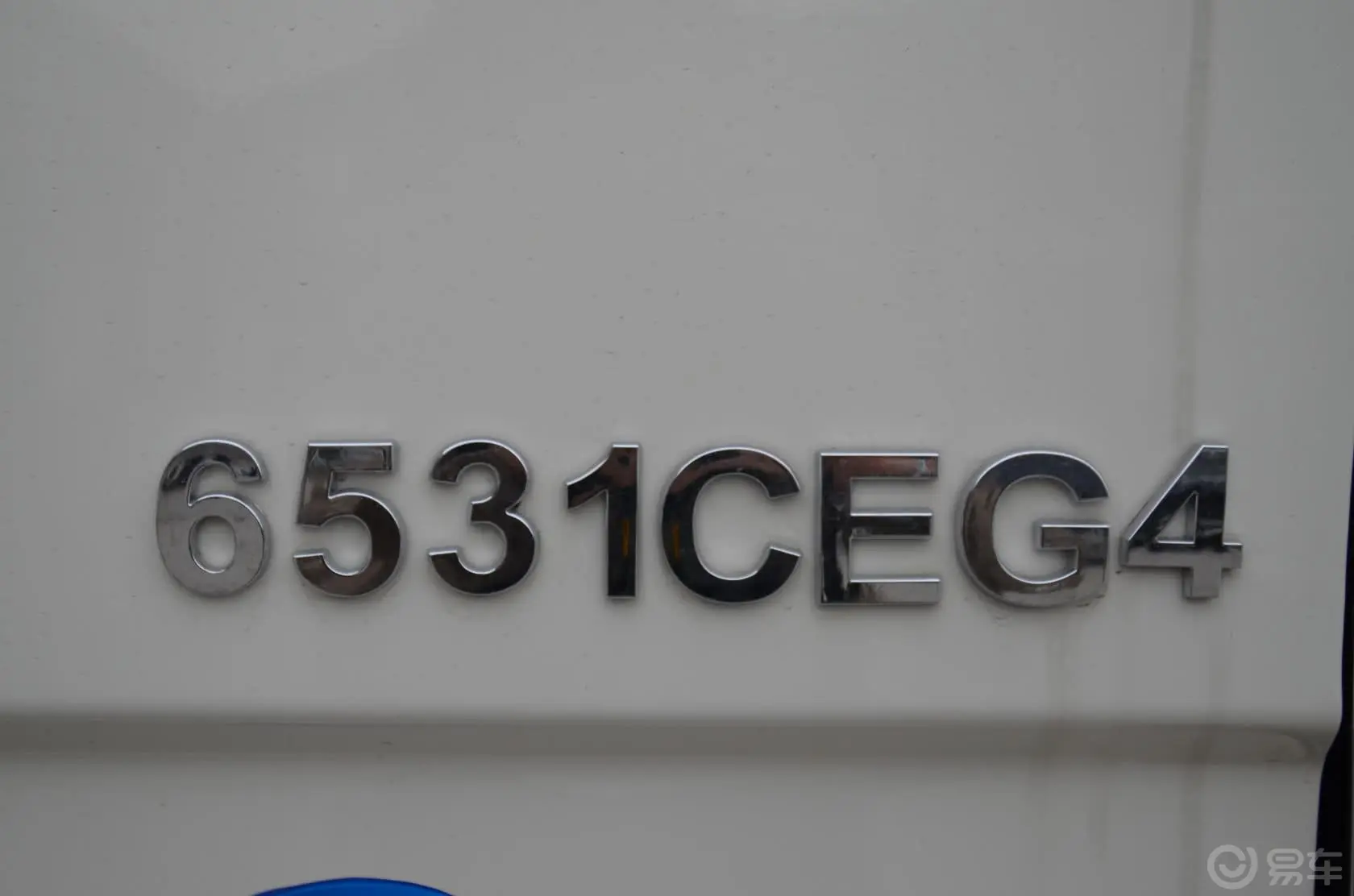 金威2.5L 手动 柴油车型-短途客运/单位通勤尾标