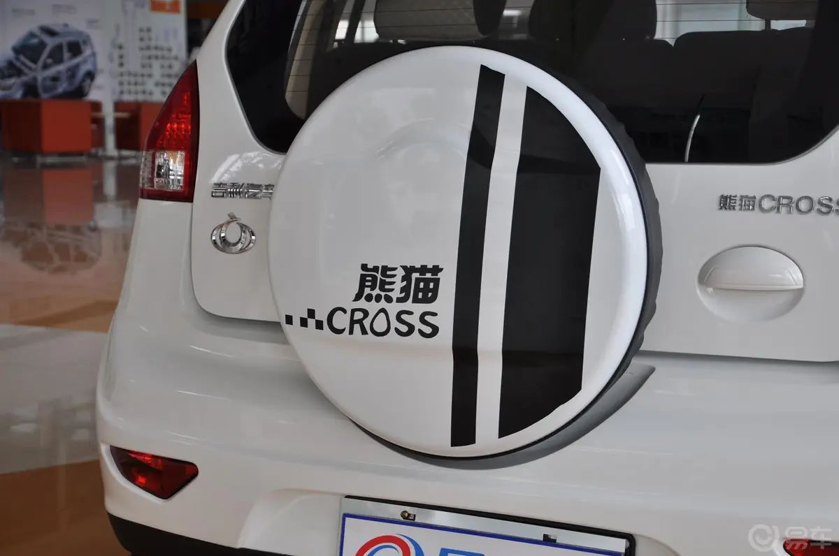 经典熊猫CROSS 1.3L 手动 进取型备胎