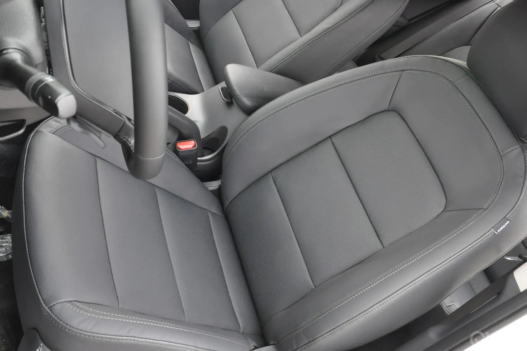 起亚K3S1.6L 自动 Premium驾驶员座椅