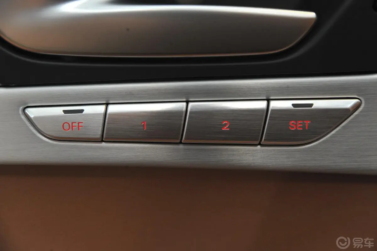 奥迪A8A8L 6.3FSI W12 quattro旗舰型内饰