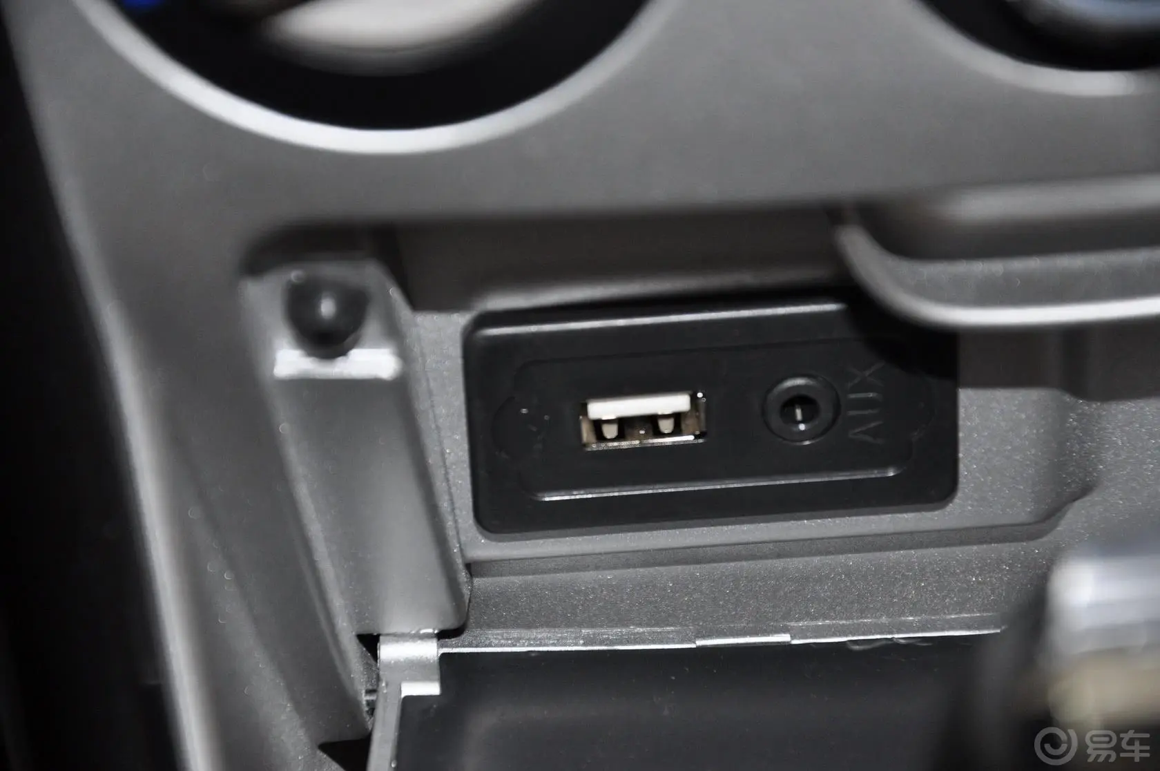 骏捷FSV1.5L 自动 舒适型 新锐版USB接口